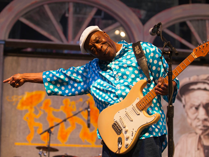 Buddy Guy Tickets 10th August Paramount Theatre Seattle